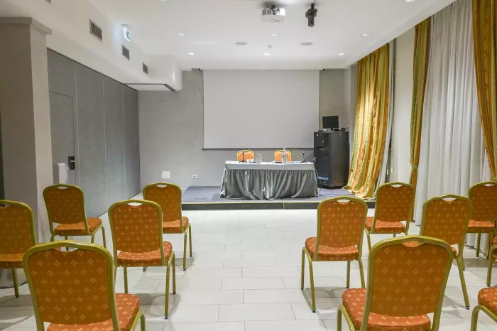 Sala meeting Sala meeting