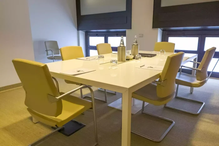 Sala meeting Sala meeting